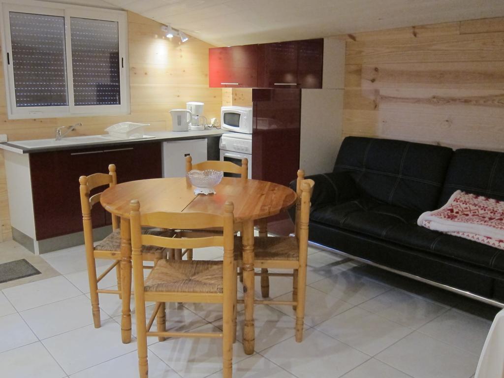 L'Isba Apartment Boutx Bagian luar foto