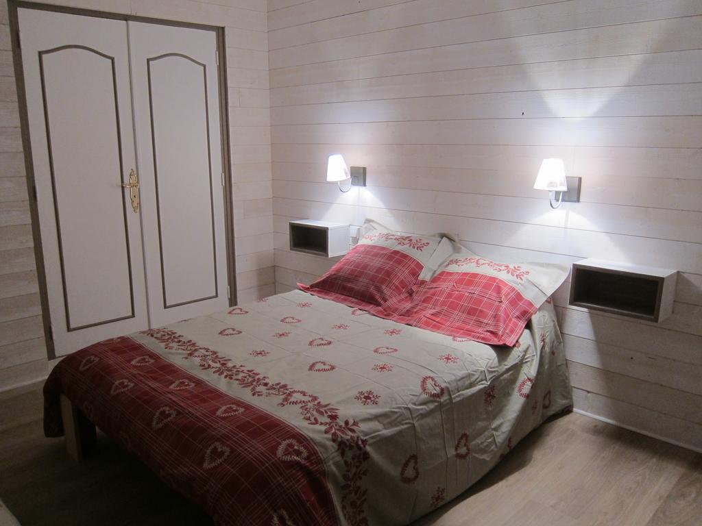 L'Isba Apartment Boutx Bagian luar foto