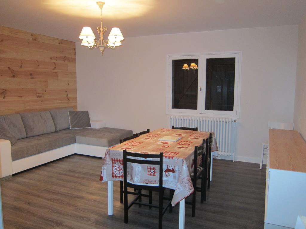 L'Isba Apartment Boutx Bagian luar foto