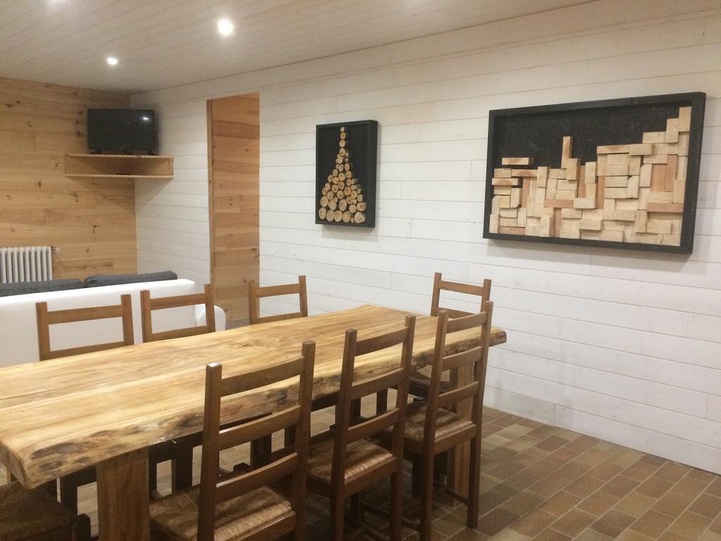 L'Isba Apartment Boutx Bagian luar foto